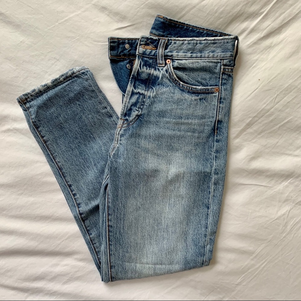 High-Waisted Jeans H&M